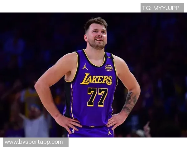 湖人客战猛龙东契奇因个人原因缺阵斯玛特因伤病管理缺席分析 湖人客战猛龙东契奇因个人原因缺阵斯玛特因伤病管理缺席分析