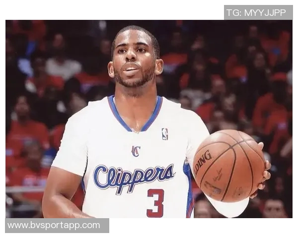 保罗状态下滑14分钟未得分助攻抢断表现平平快攻空篮遭封盖