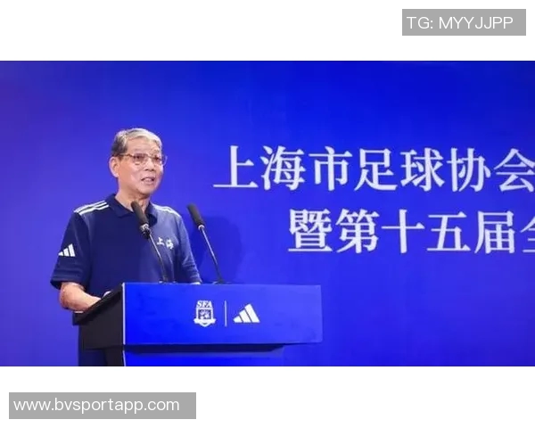 徐根宝强调上海U20队伍需以成绩为导向克服困难实现竞技突破