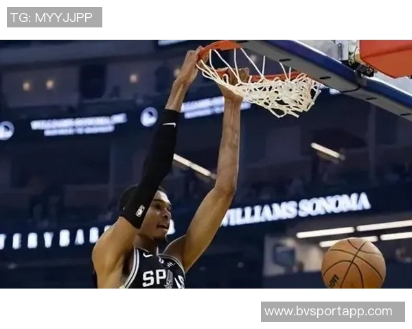 NBA赛况分析雷霆轻松战胜勇士猛龙力克开拓者马刺成功击败灰熊