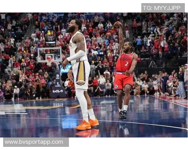 莱昂纳德季前赛上半场狂砍五记三分球平上赛季单场最佳表现