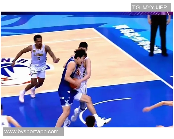 曾令旭点评斯普利特应变不足建议第二节开场时应启用杨瀚森